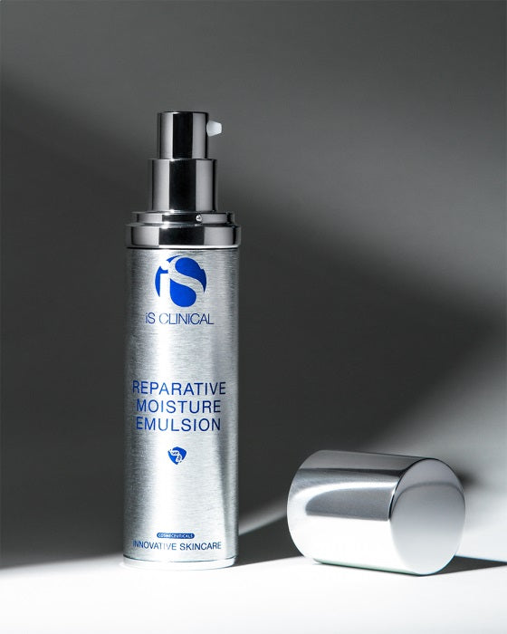 iS-Clinical-Repartive-Moisture-Emulsion